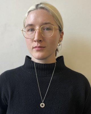 Headshot of Esme Mahoney