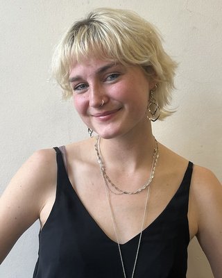 Headshot of Lauren Green