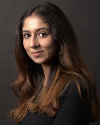 Headshot of Maariya Khalid