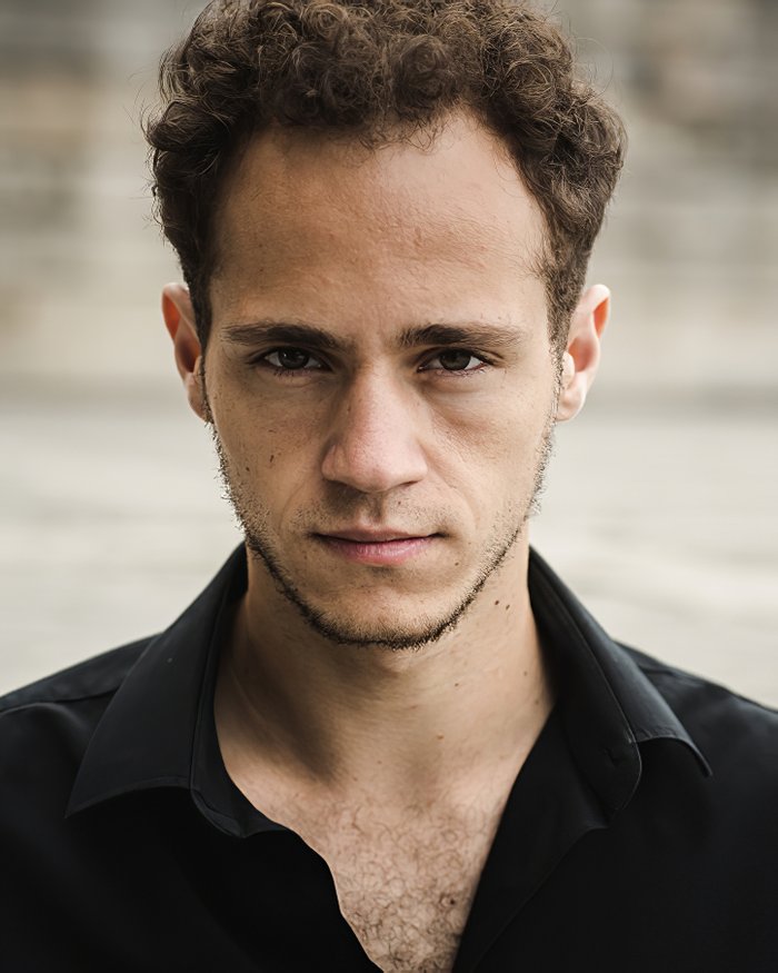 Headshot of Matéo Troianovski
