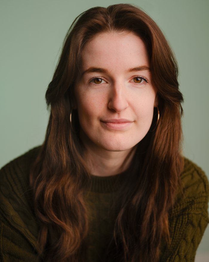 Headshot of Holly Barker
