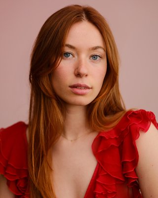 Headshot of Scarlett Green