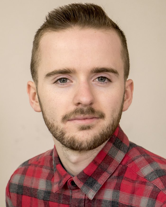 Headshot of Alex Frost