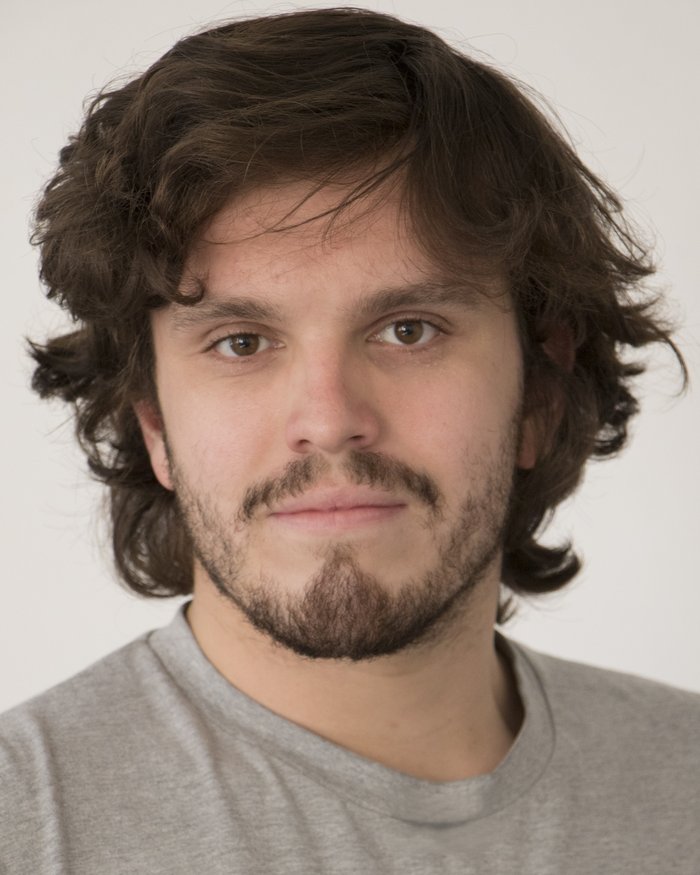 Headshot of Alex Ward