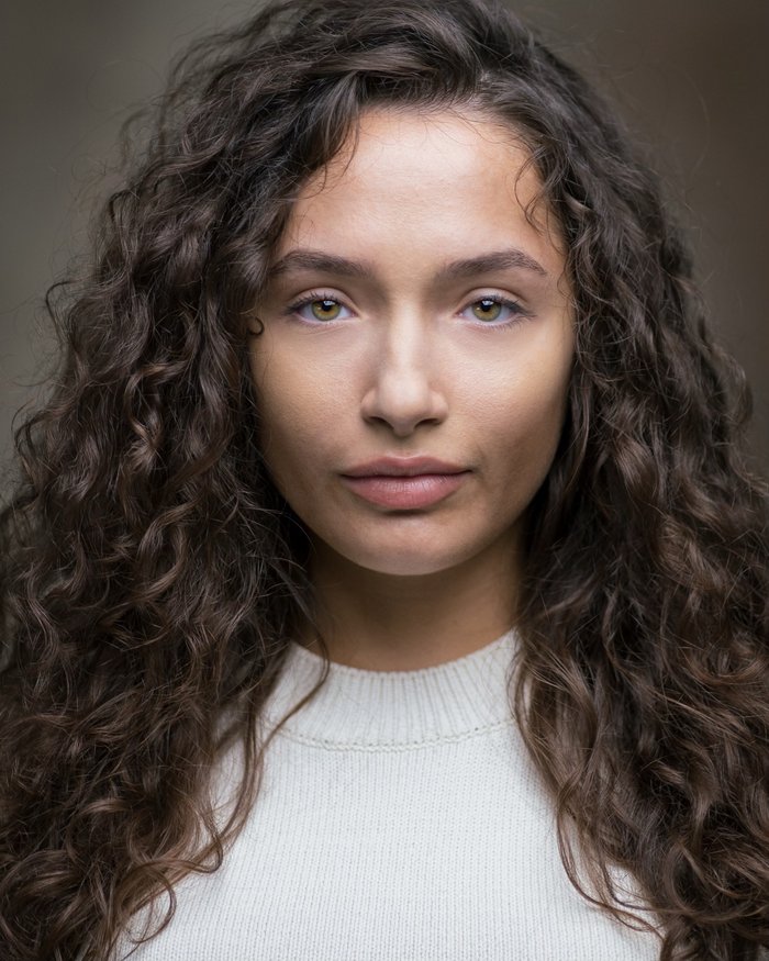 Headshot of Anna Maria