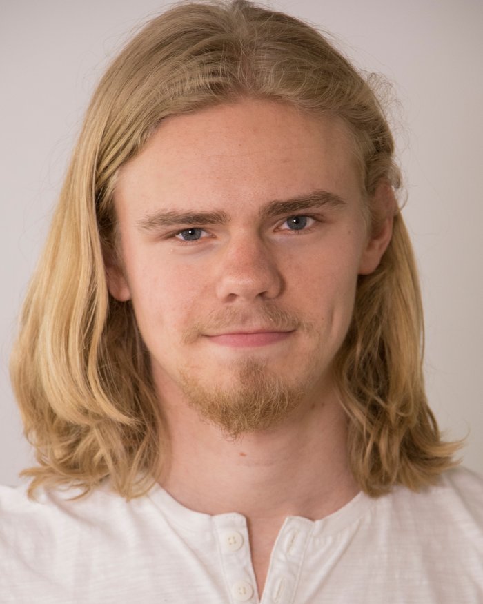 Headshot of Ben Paveley