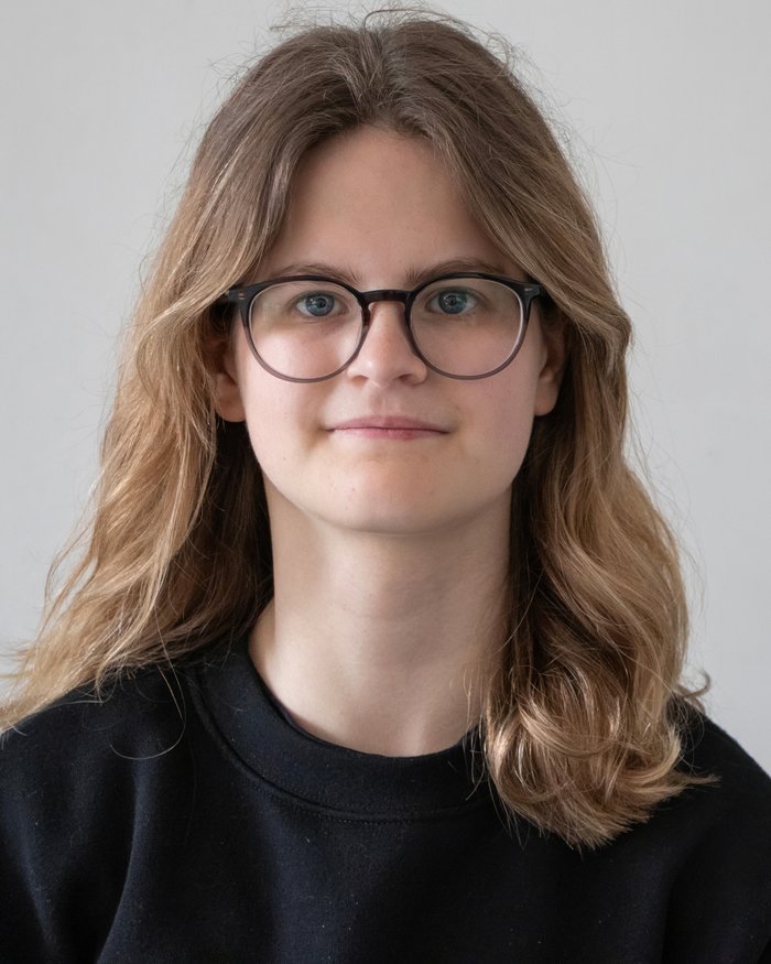 Headshot of Cecily Hanson