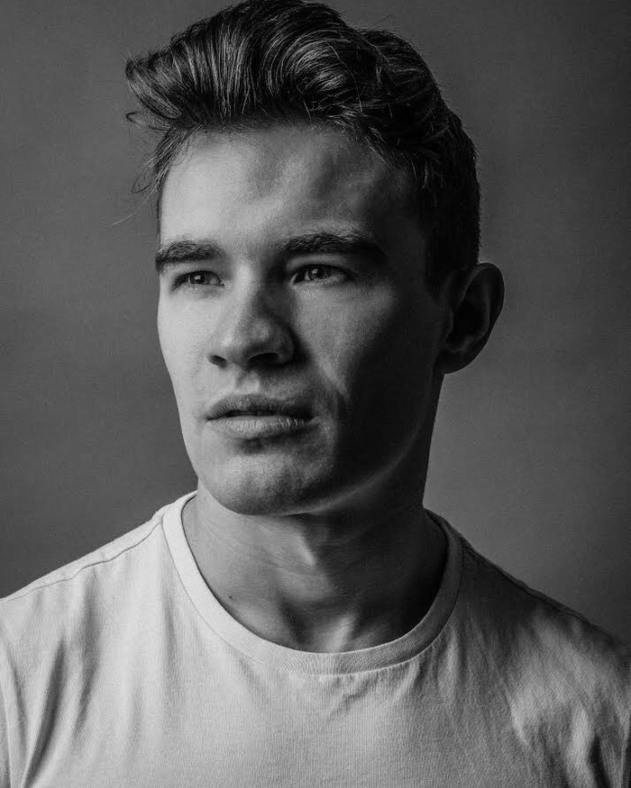 Headshot of Damien Killeen