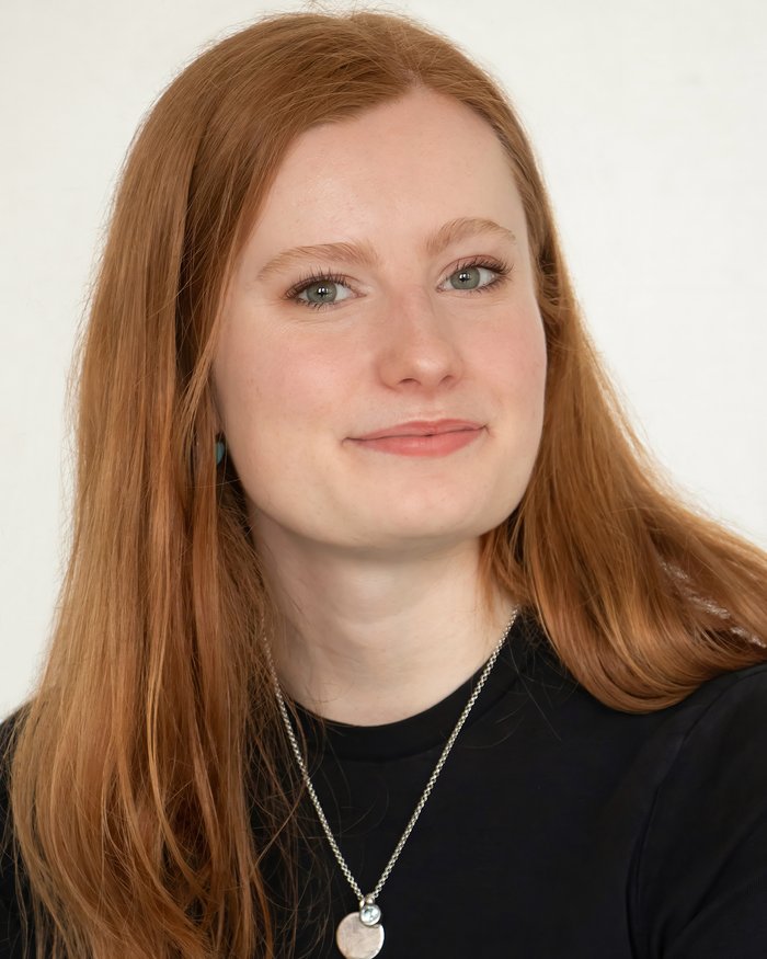 Headshot of Elsbeth Green