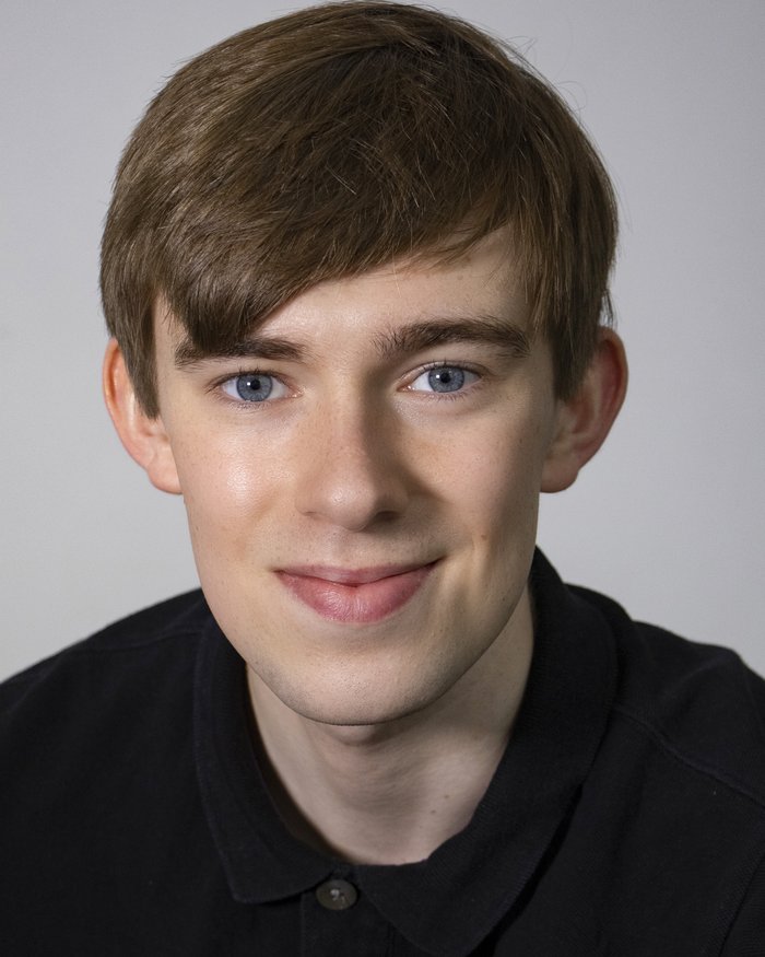 Headshot of Harry Leng Bloodworth