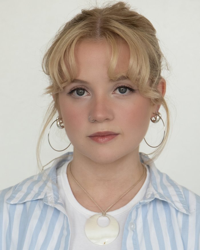 Headshot of Jenny Veasey
