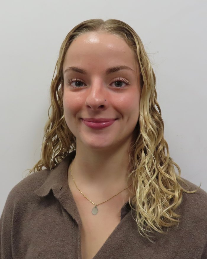 Headshot of Kerstyn Johnson