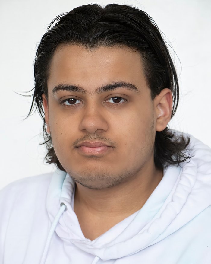 Headshot of Nathan Qurashi Holt