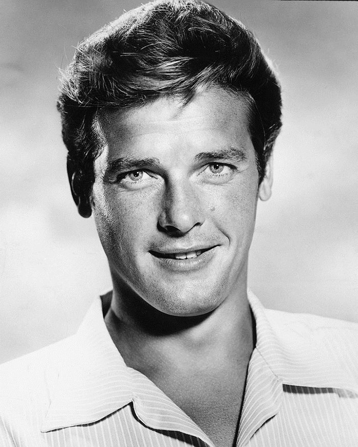 Roger Moore Wikipedia