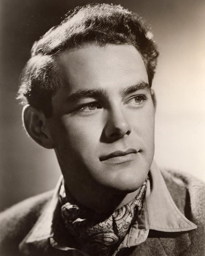 Paul Williamson — RADA