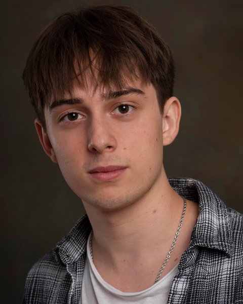 Gabriel Howell — RADA